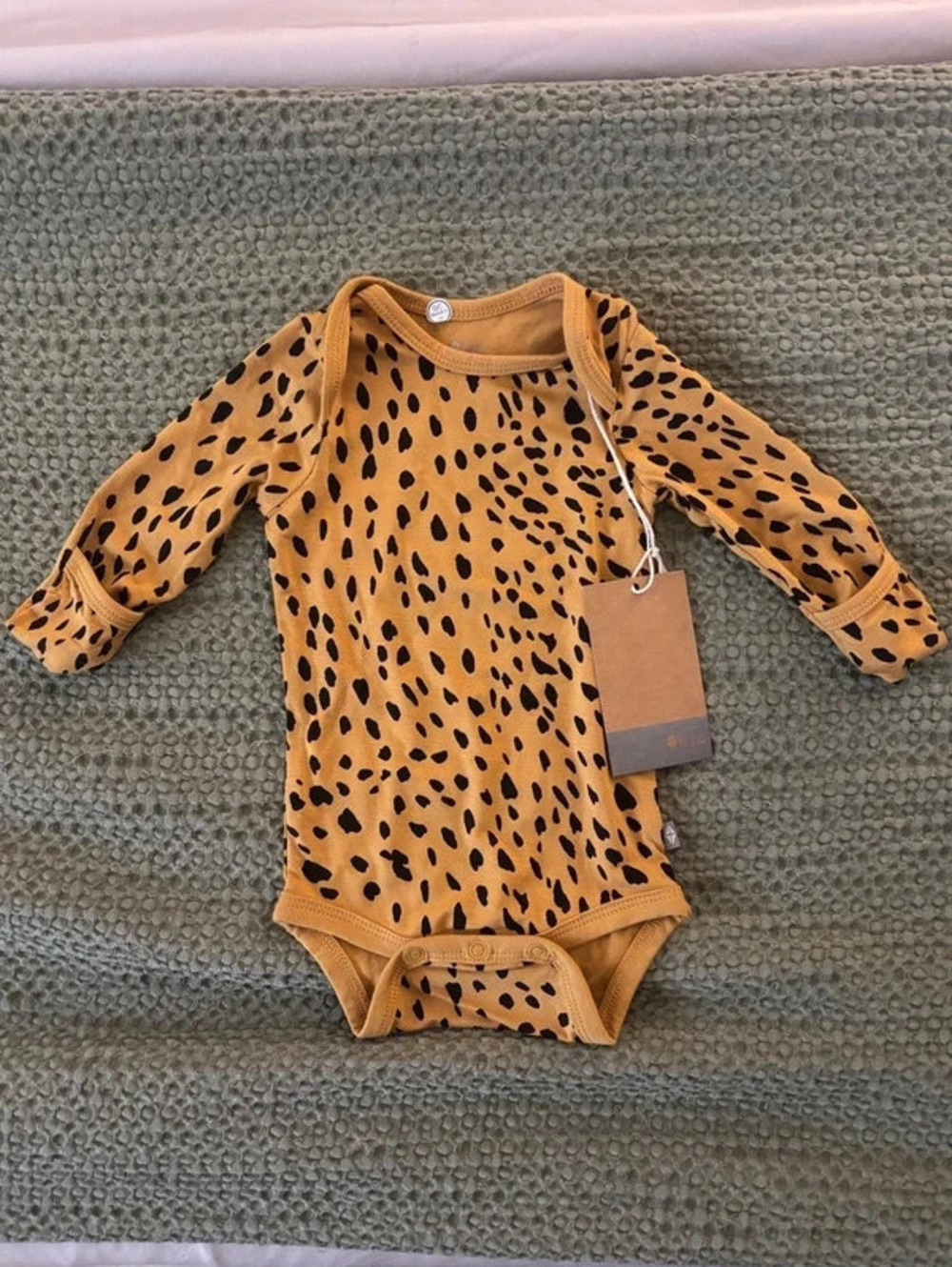 Kyte Baby Marigold Cheetah Print 0-3M NWT Discontinued